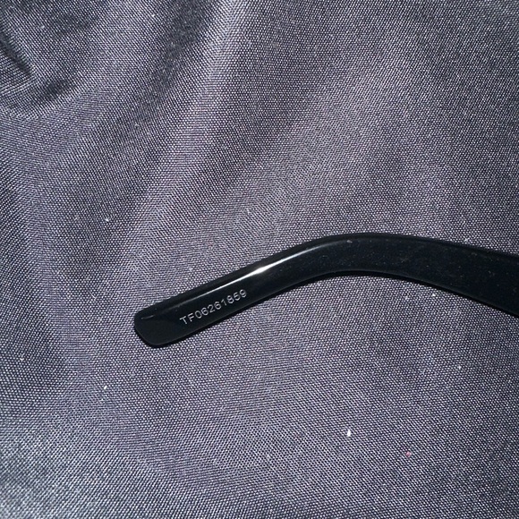 Givenchy Sunglasses - Picture 7 of 7